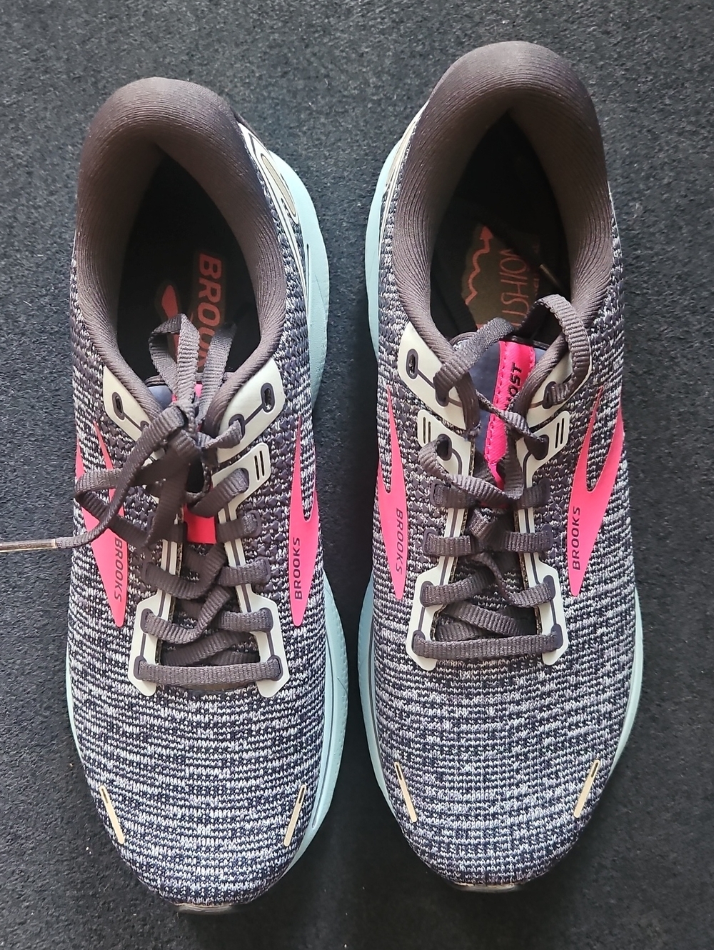 NEW Brooks Ghost 14, Womens 10 Medium Width